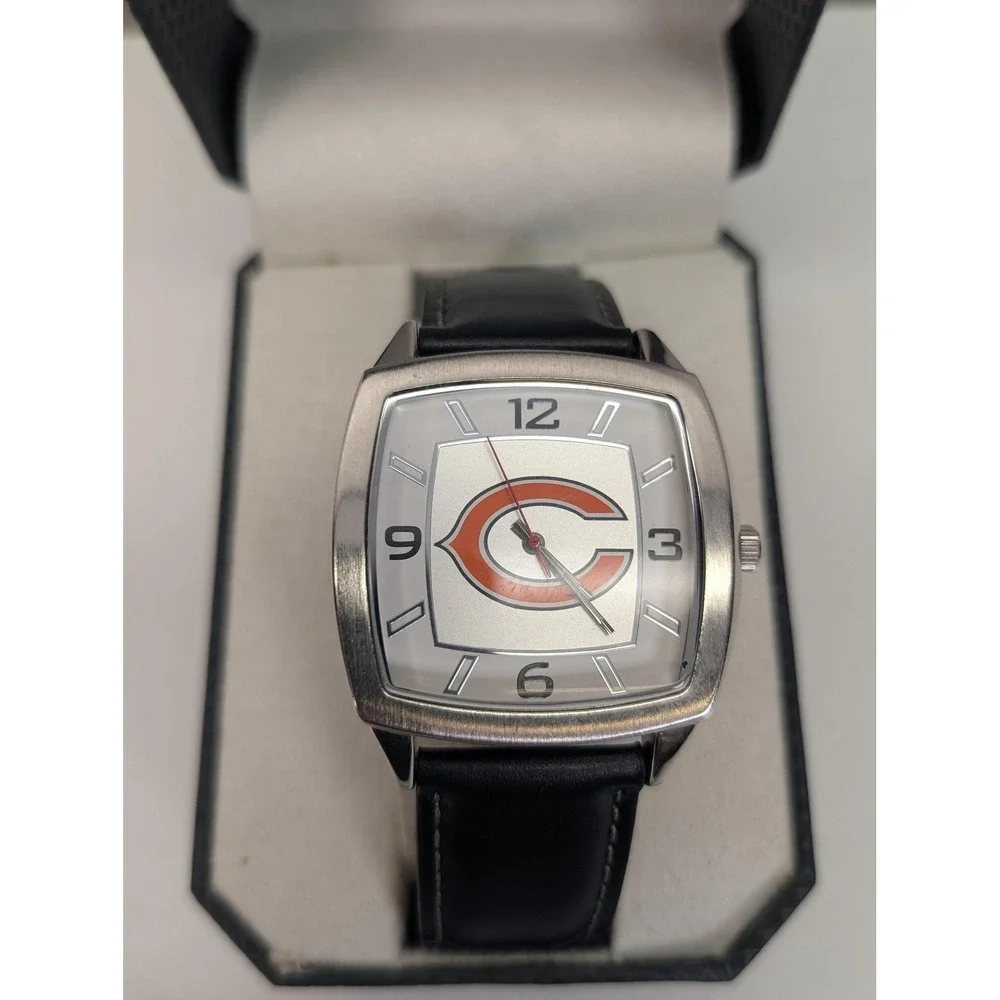 Chicago Bears Mens Watch Silver Dial Cushion Case Black Leather NFL Logo Box